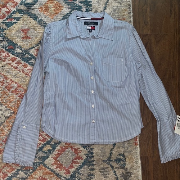 Tommy Hilfiger Tops - VINTAGE new with tags - Tommy Hilfiger button down - y2k style - XL